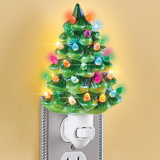 🎄Christmas Tree Night Light: Resin LED Plug-In Decor – Durable Festive Glow for Home & Gifting🎄